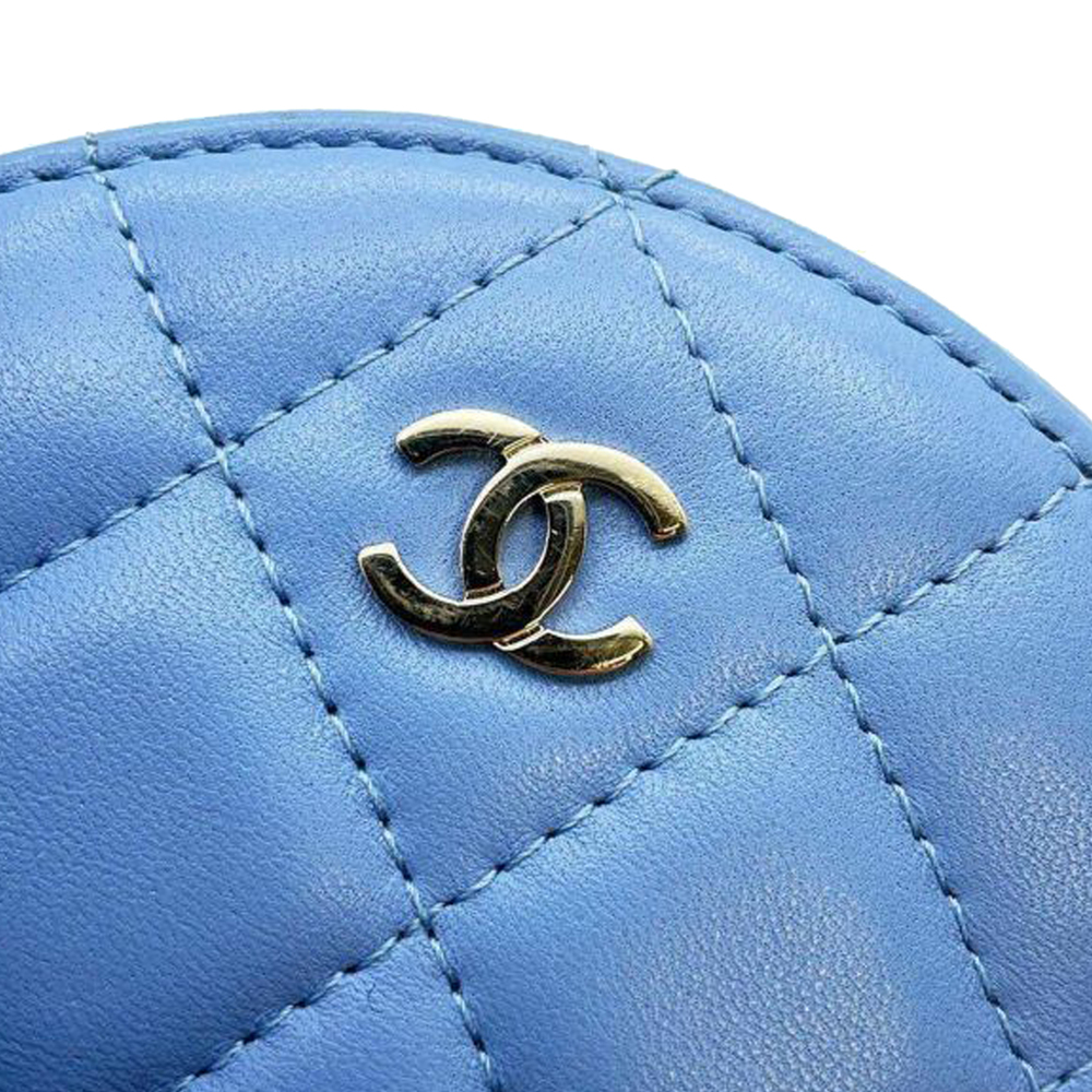 CHANEL Quilted Lambskin Round Clutch with Chain Crossbody Bag - Picture 6 of 12